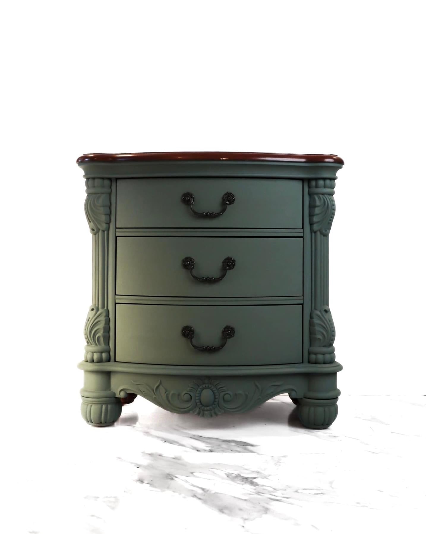 Manzanilla | Olive Green Clay and Chalk Paint