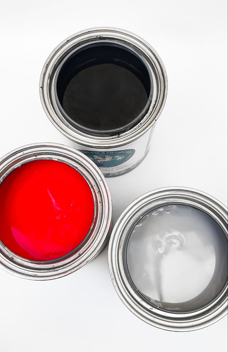 Vamp | Vibrant Bright Red Clay and Chalk Paint