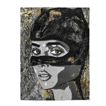 Load image into Gallery viewer, Graffiti Pop Zoe Kravitz Catwoman &quot;The Batman&quot; Velveteen Plush Blanket